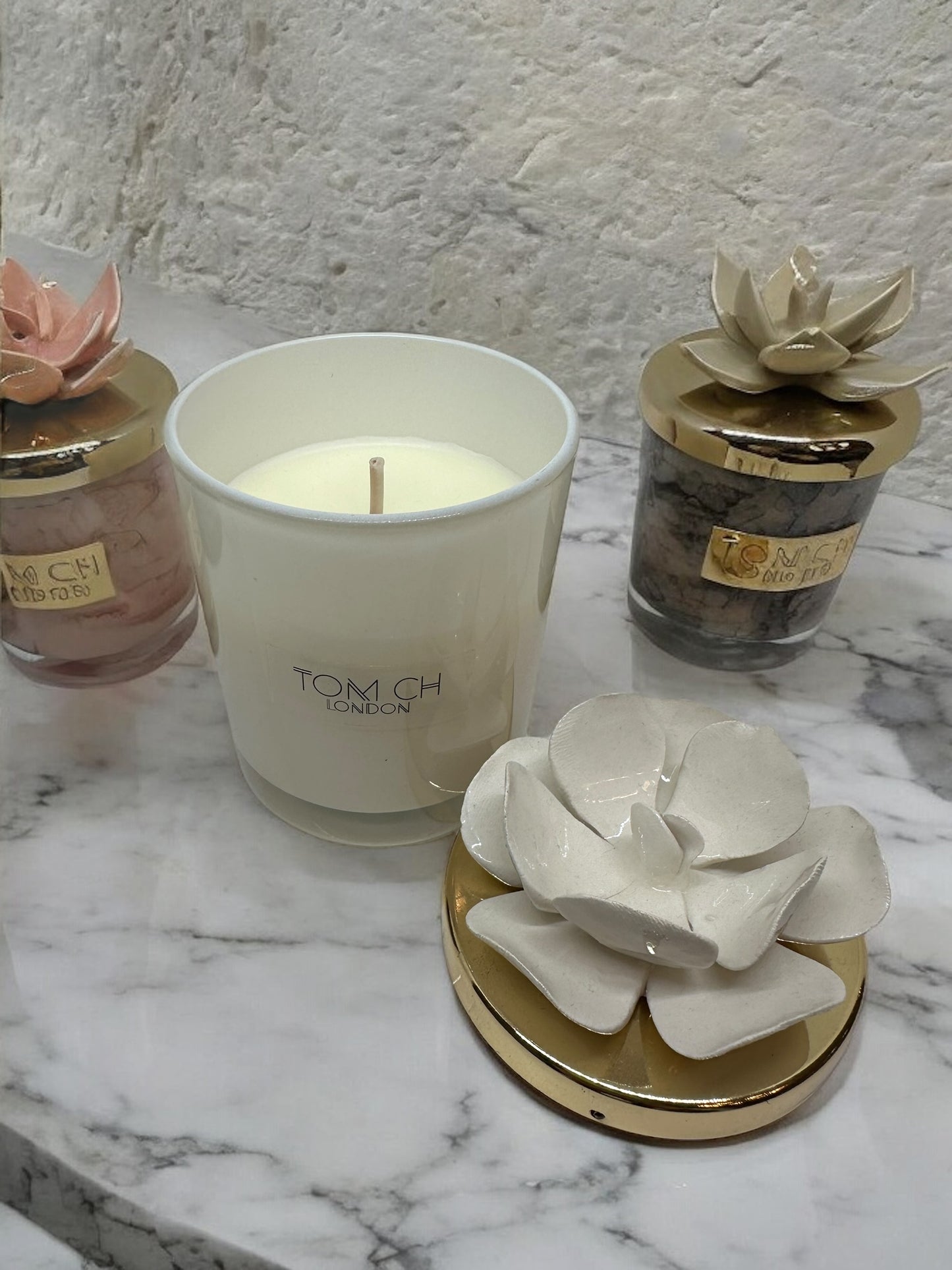 Candela con tappo a fiore media - Tom Ch London