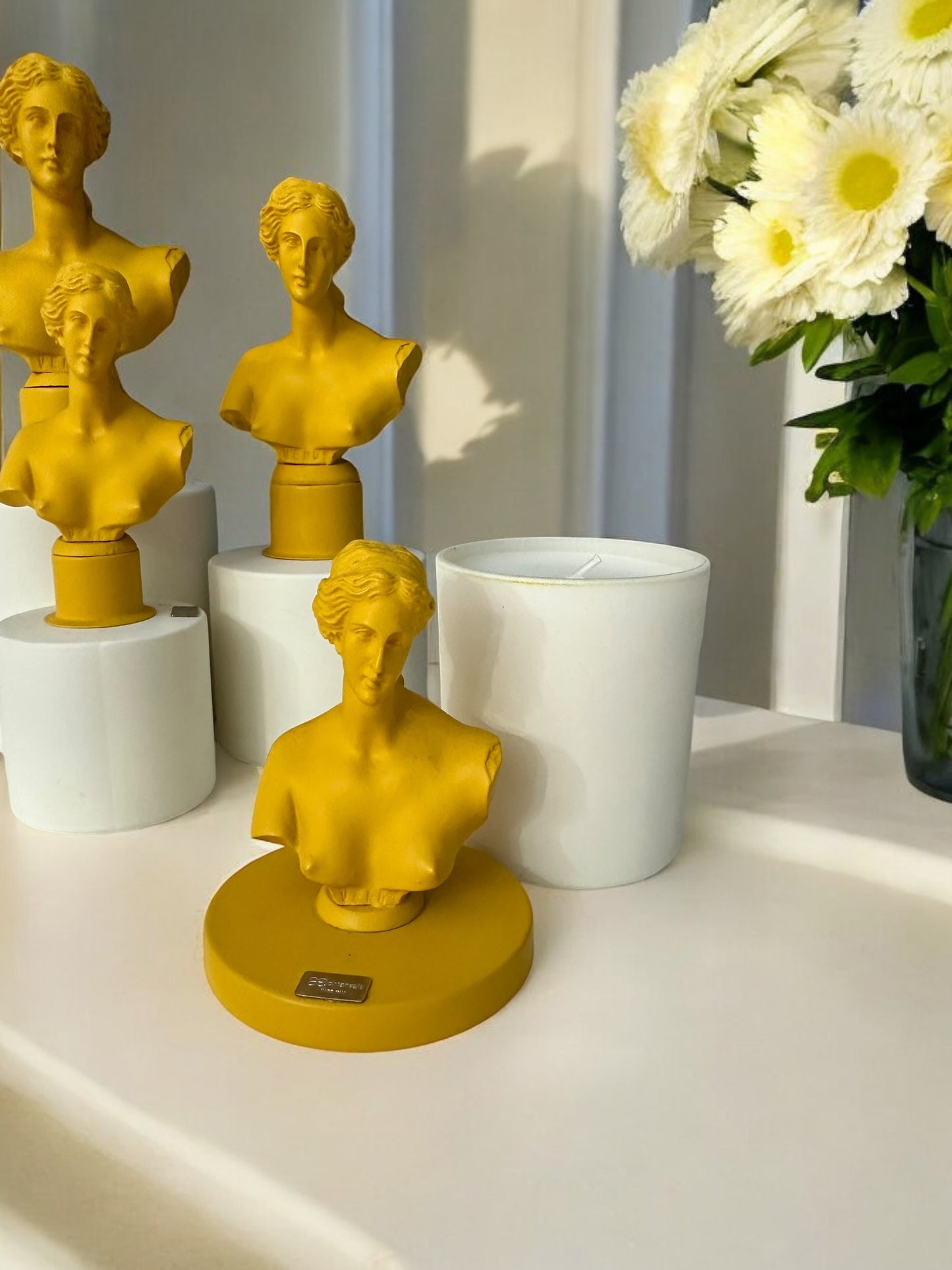 Candela con busto Venere Senape - Chiaraela