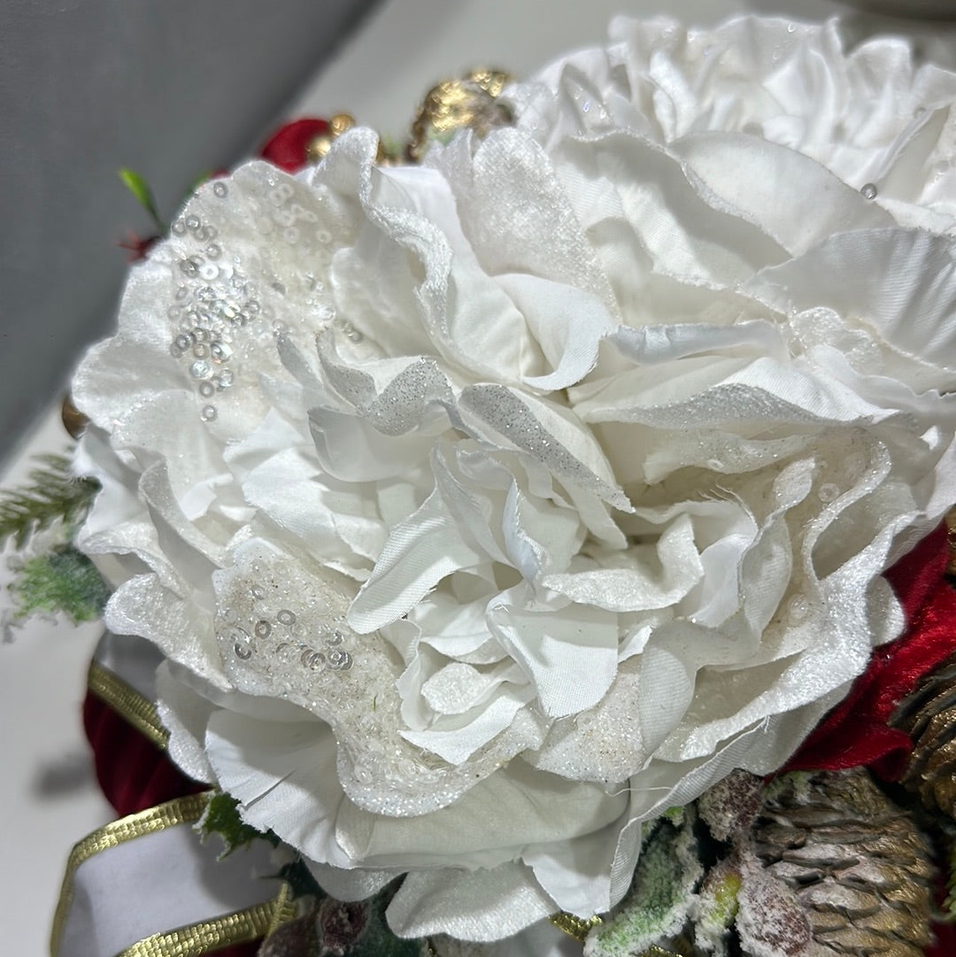 Pouf Profumato Natalizio in Velluto Rosso con Peonie  - Fiori di Lena