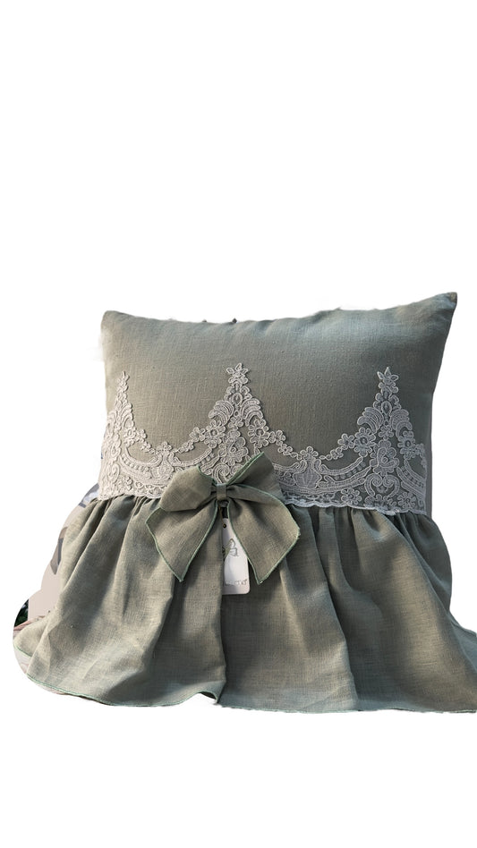 Cuscino lino e pizzo verde 45x45 - Fiori di Lena