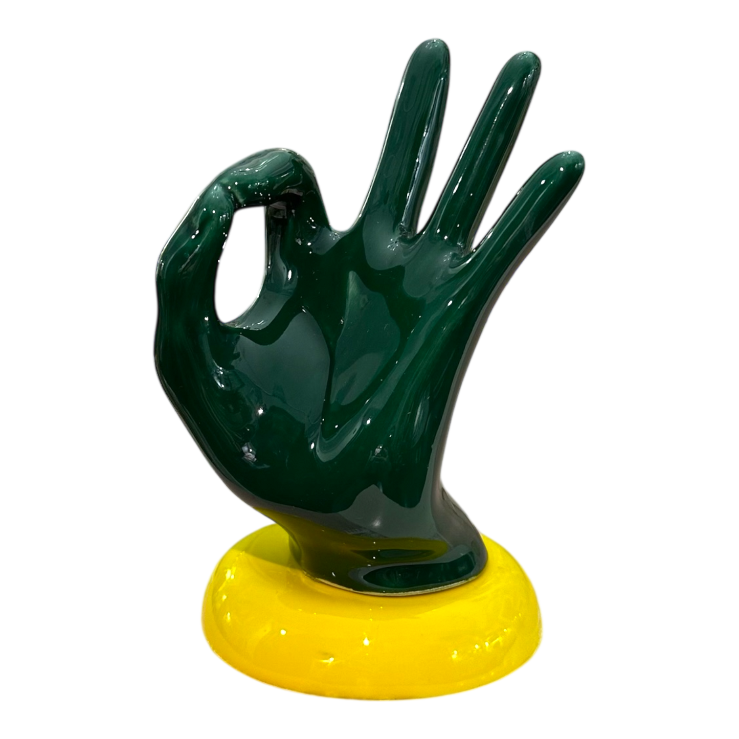 Amagè - mano “OK” in verde base gialla