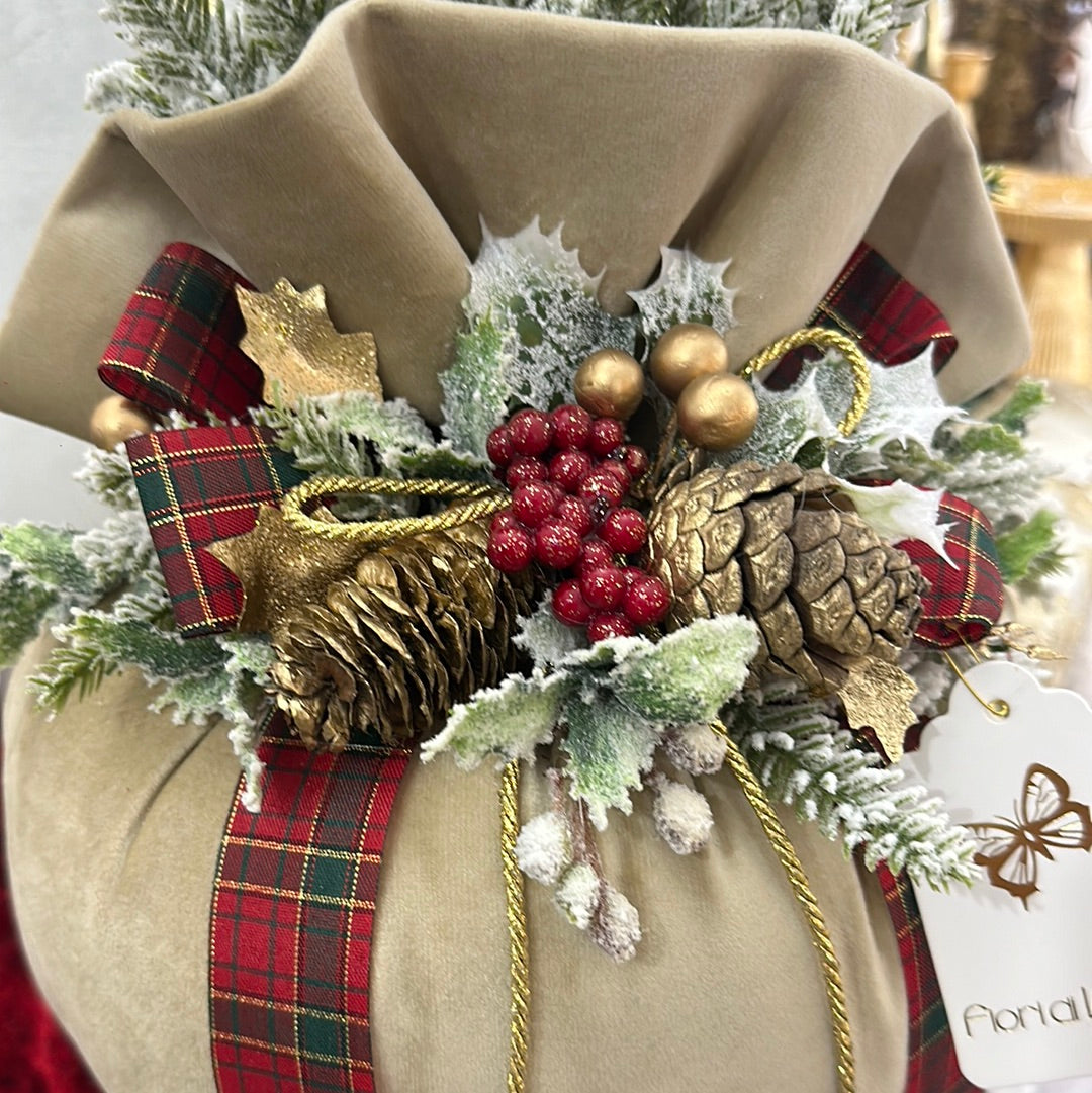 Pouf Profumato Natalizio grande in Velluto Beige con Alberello Innevato - Fiori di Lena