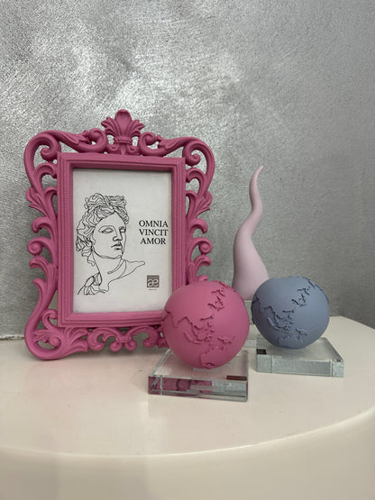 Cornice in resina Chiaraela - Rosa Barbie