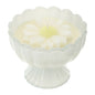 CANDELA DAISY DIA.9XH8CM PROF.J'ADORE 110G IN COPPETTA VETRO BIANCA SCAT.REGALO